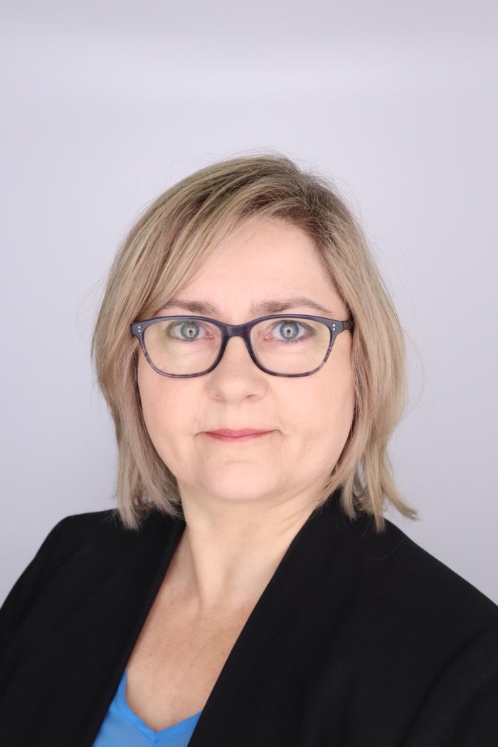 Mariola Rosser